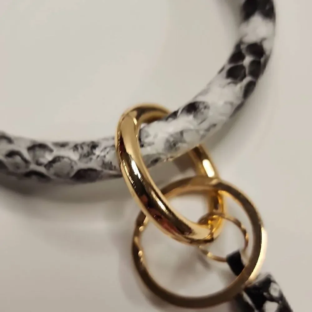 NWT Gray Snakeskin Bracelet Keychain